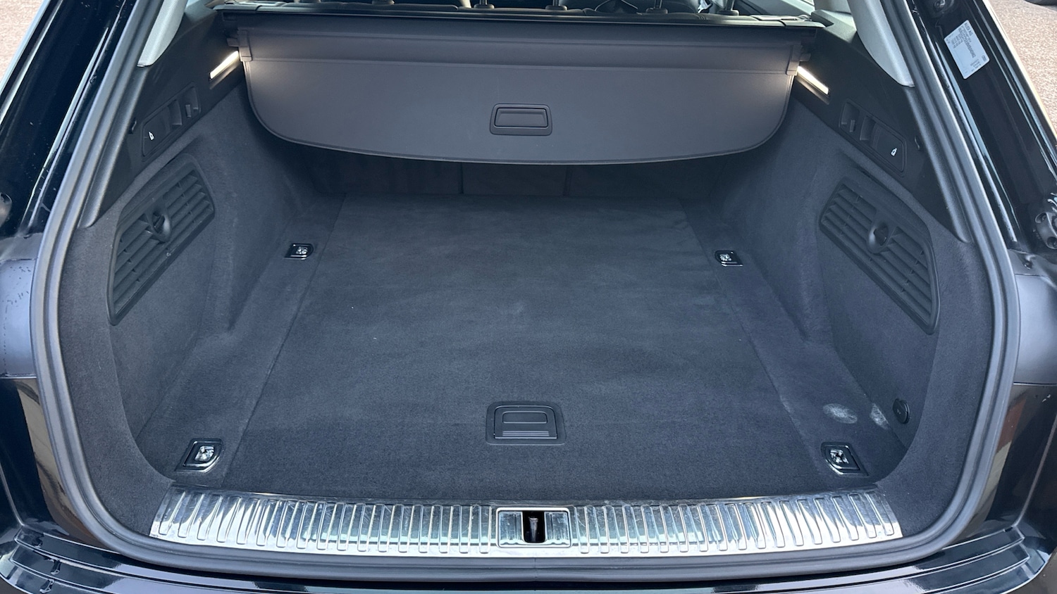 Used Audi e-tron 2021 for sale - 77264319: Photo 15