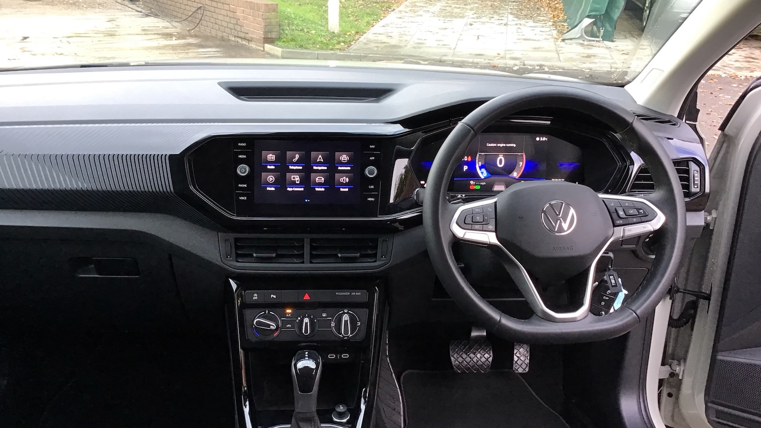 Used Volkswagen T-Cross 2023 for sale - 76536407: Photo 17