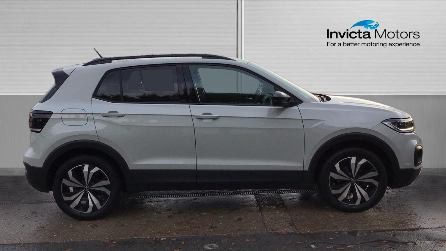 Used Volkswagen T-Cross 2023 for sale - 76536407: Photo 2