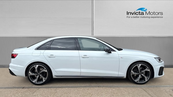 Used Audi A4 2023 for sale - 75987478: Photo 2