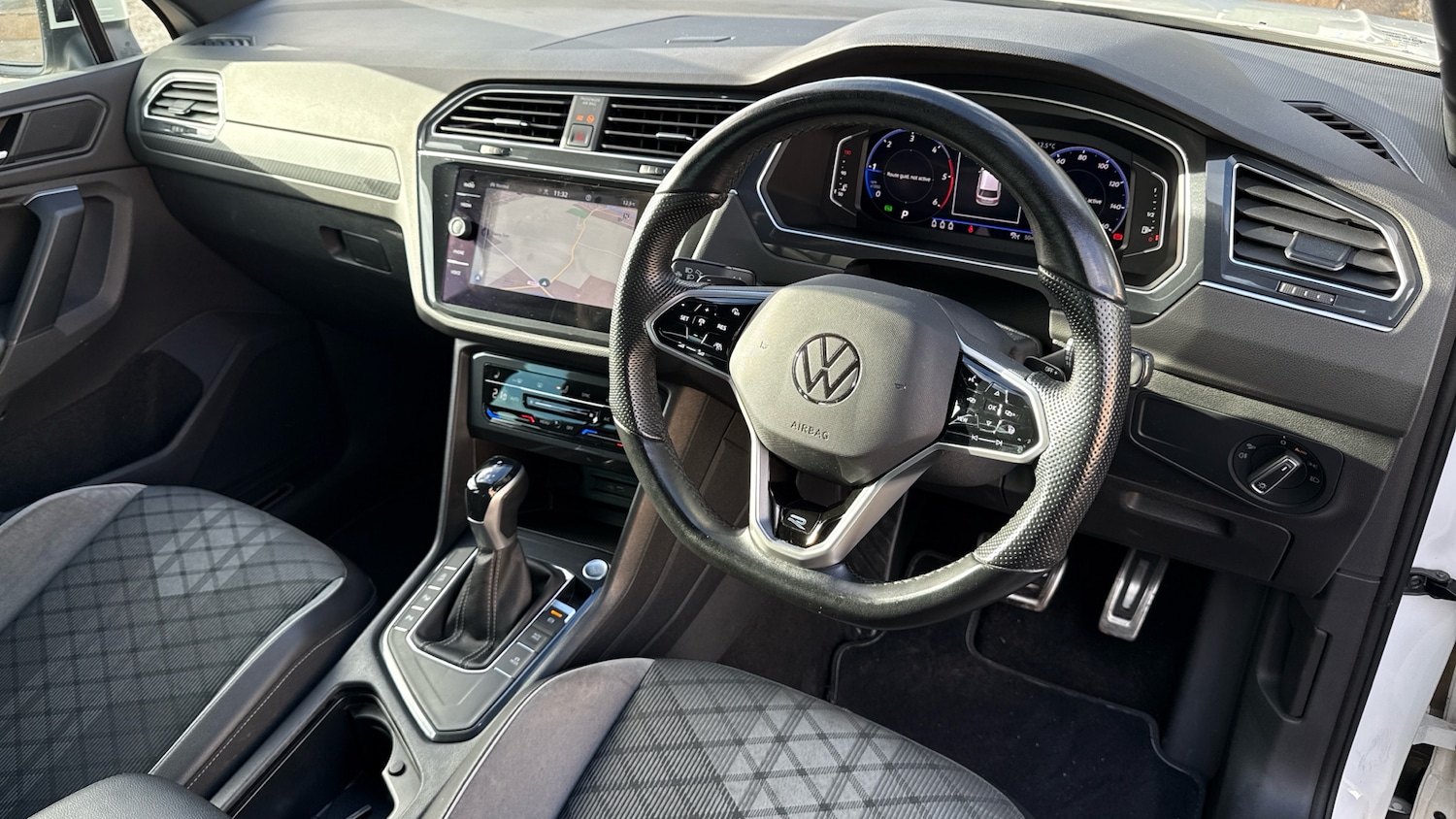 Used Volkswagen Tiguan 2022 for sale - 76770136: Photo 9