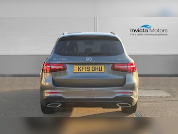 Used Mercedes-Benz GLC 2019 for sale - 77038819: Photo