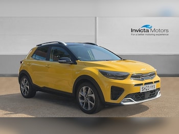 Used Kia Stonic 2023 for sale - 79410402: Photo