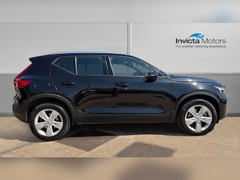 Used Volvo XC40 2023 for sale - 79483181: Photo