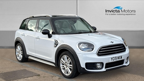 Used MINI Countryman 2019 for sale - 75999357: Photo 1