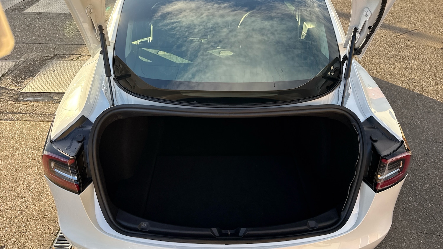 Used Tesla Model 3 2020 for sale - 75913346: Photo 15
