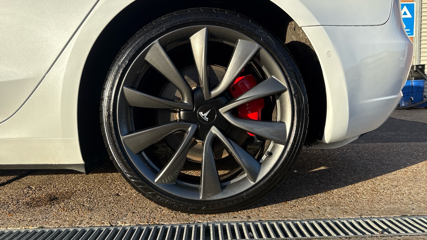 Used Tesla Model 3 2020 for sale - 75913346: Photo 18