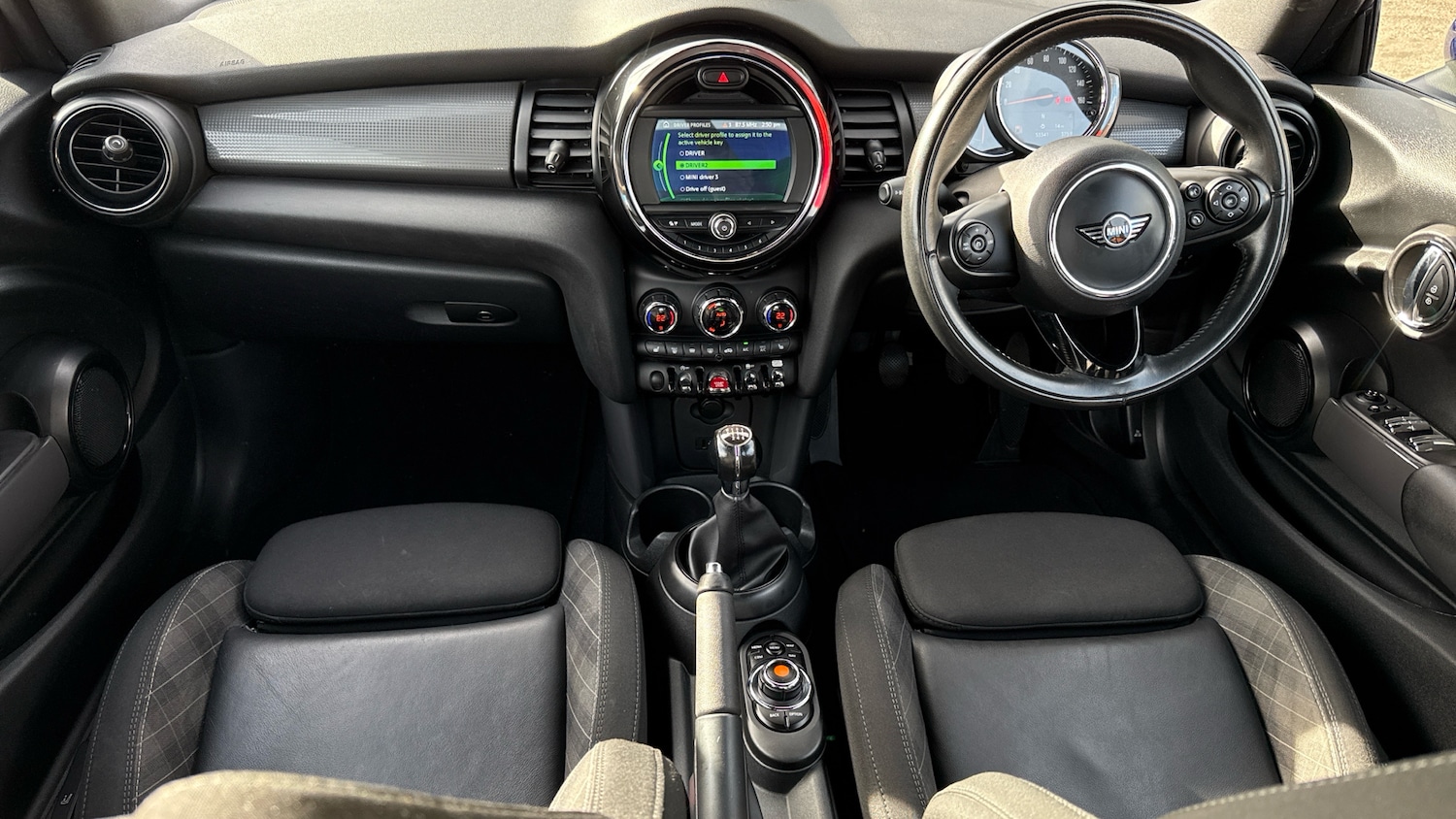 Used MINI Convertible 2018 for sale - 77251121: Photo 17