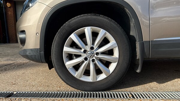Used Volkswagen Tiguan 2014 for sale - 76257909: Photo 11