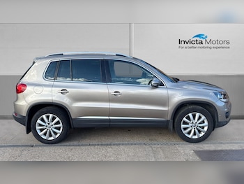 Used Volkswagen Tiguan 2014 for sale - 76257909: Photo 2