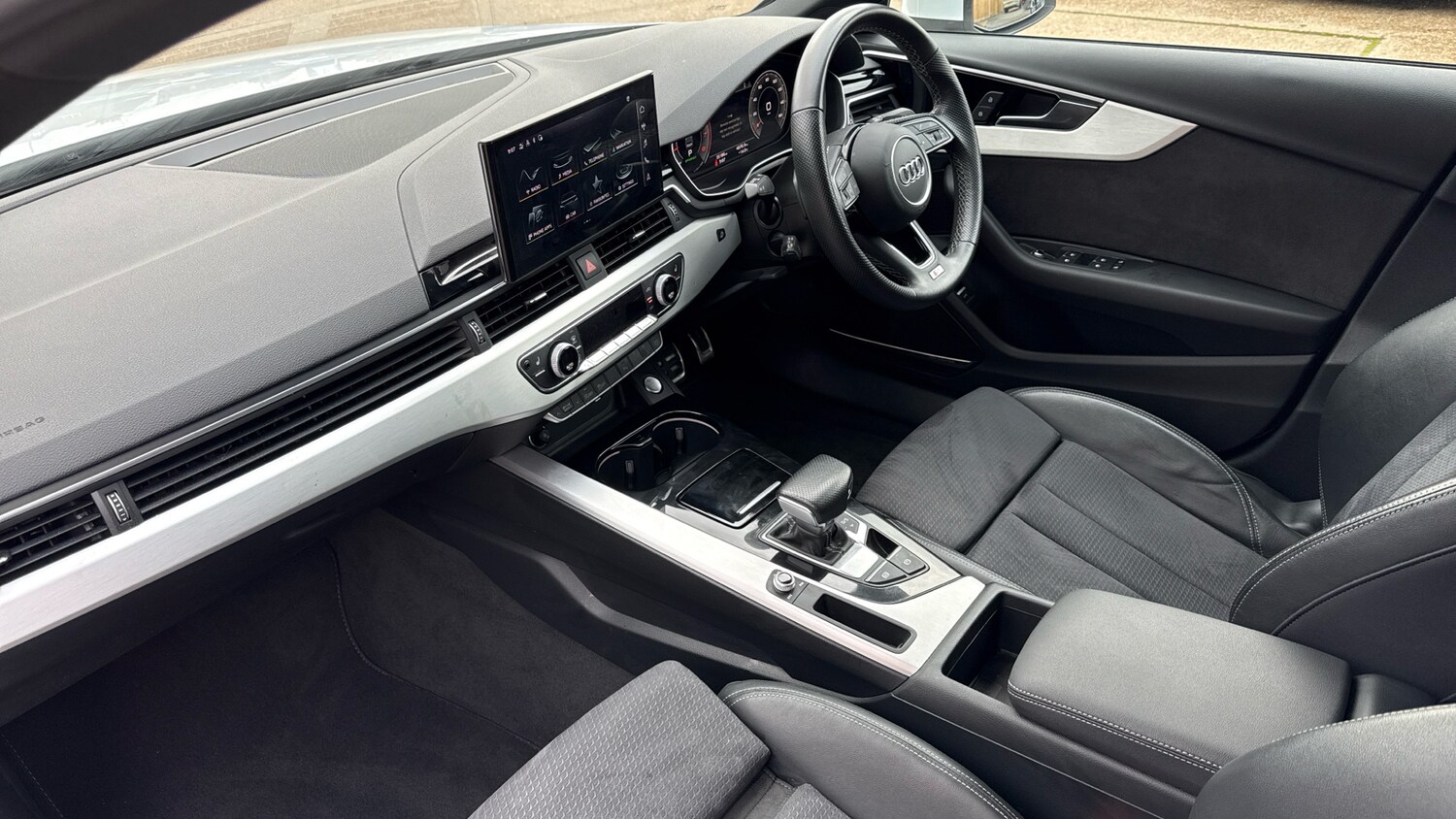 Used Audi A4 2022 for sale - 76396774: Photo 10