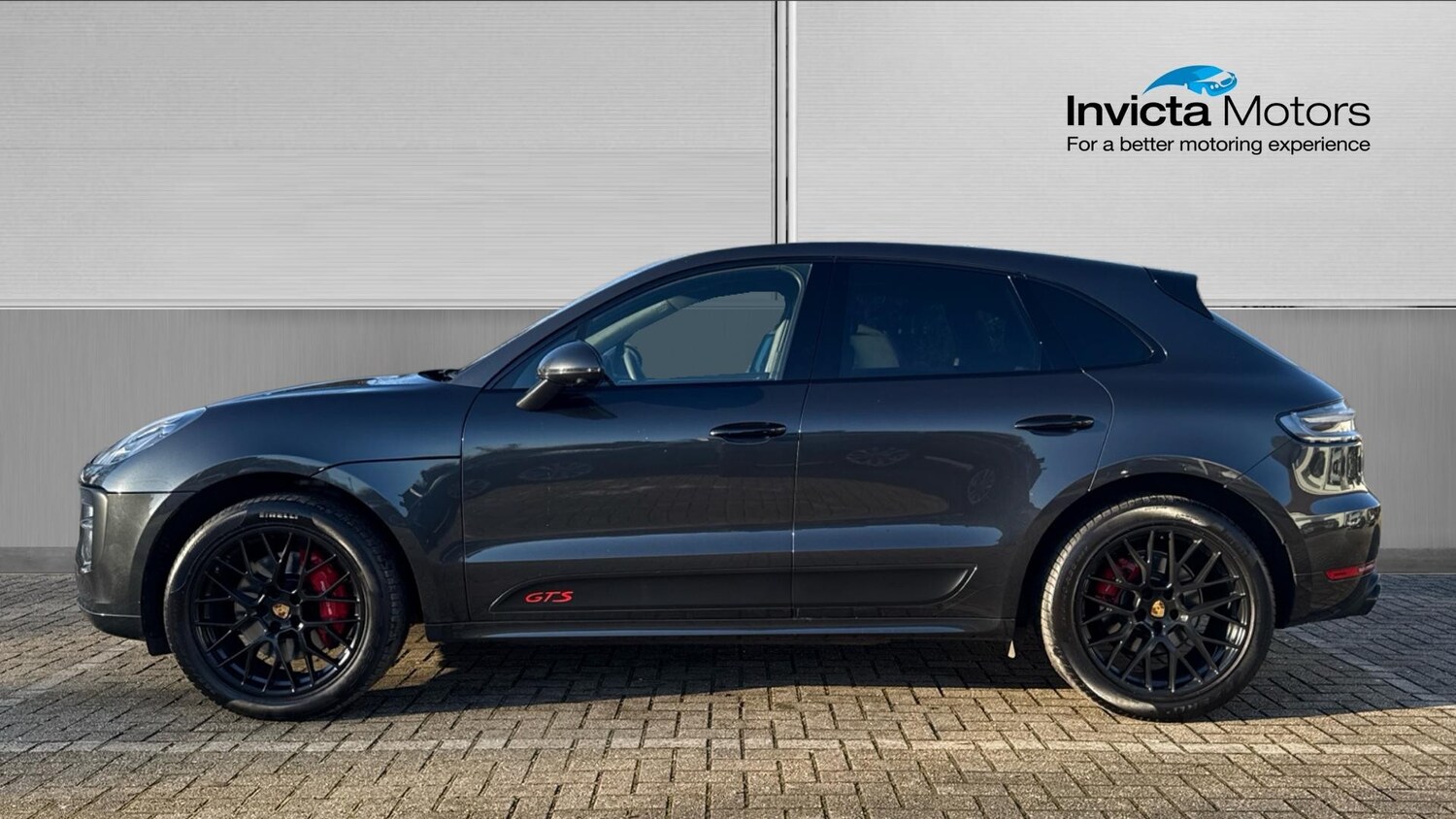Used Porsche Macan 2021 for sale - 77735632: Photo 10