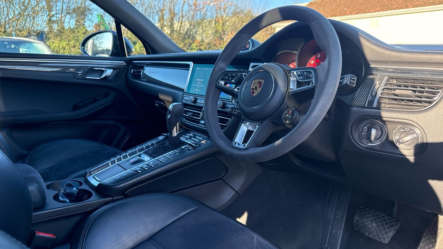 Used Porsche Macan 2021 for sale - 77735632: Photo 17