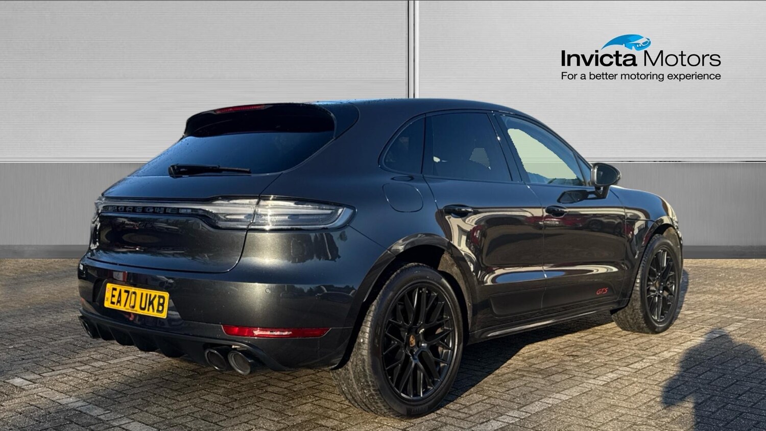 Used Porsche Macan 2021 for sale - 77735632: Photo 4