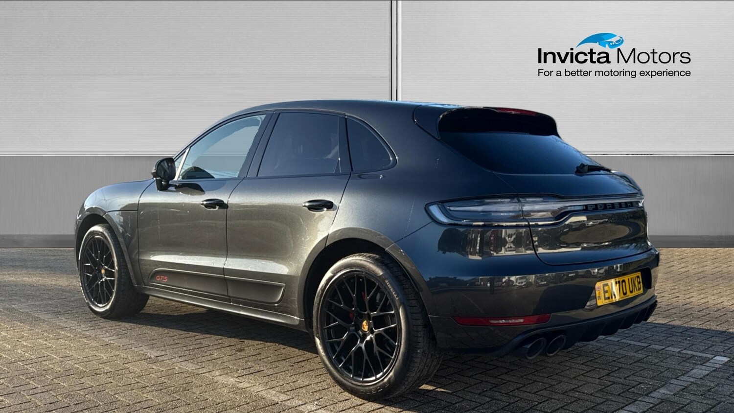 Used Porsche Macan 2021 for sale - 77735632: Photo 9