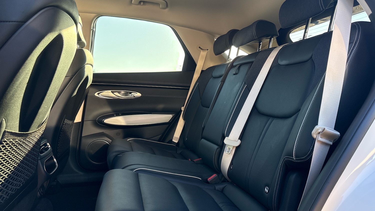 Used Genesis GV70 2023 for sale - 76643227: Photo 14