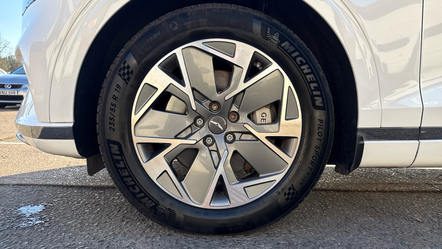 Used Genesis GV70 2023 for sale - 76643227: Photo 17