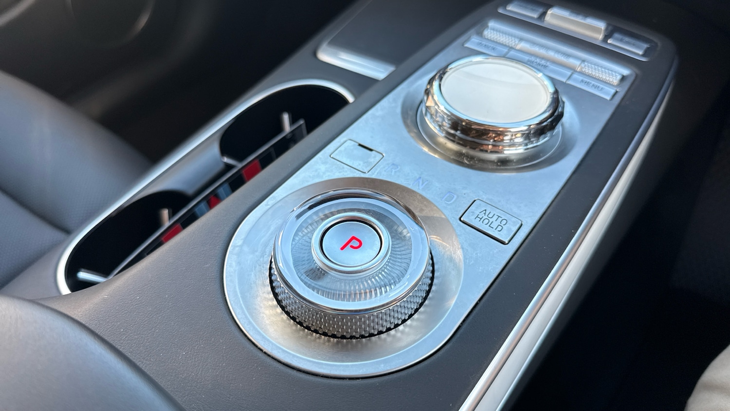 Used Genesis GV70 2023 for sale - 76643227: Photo 24