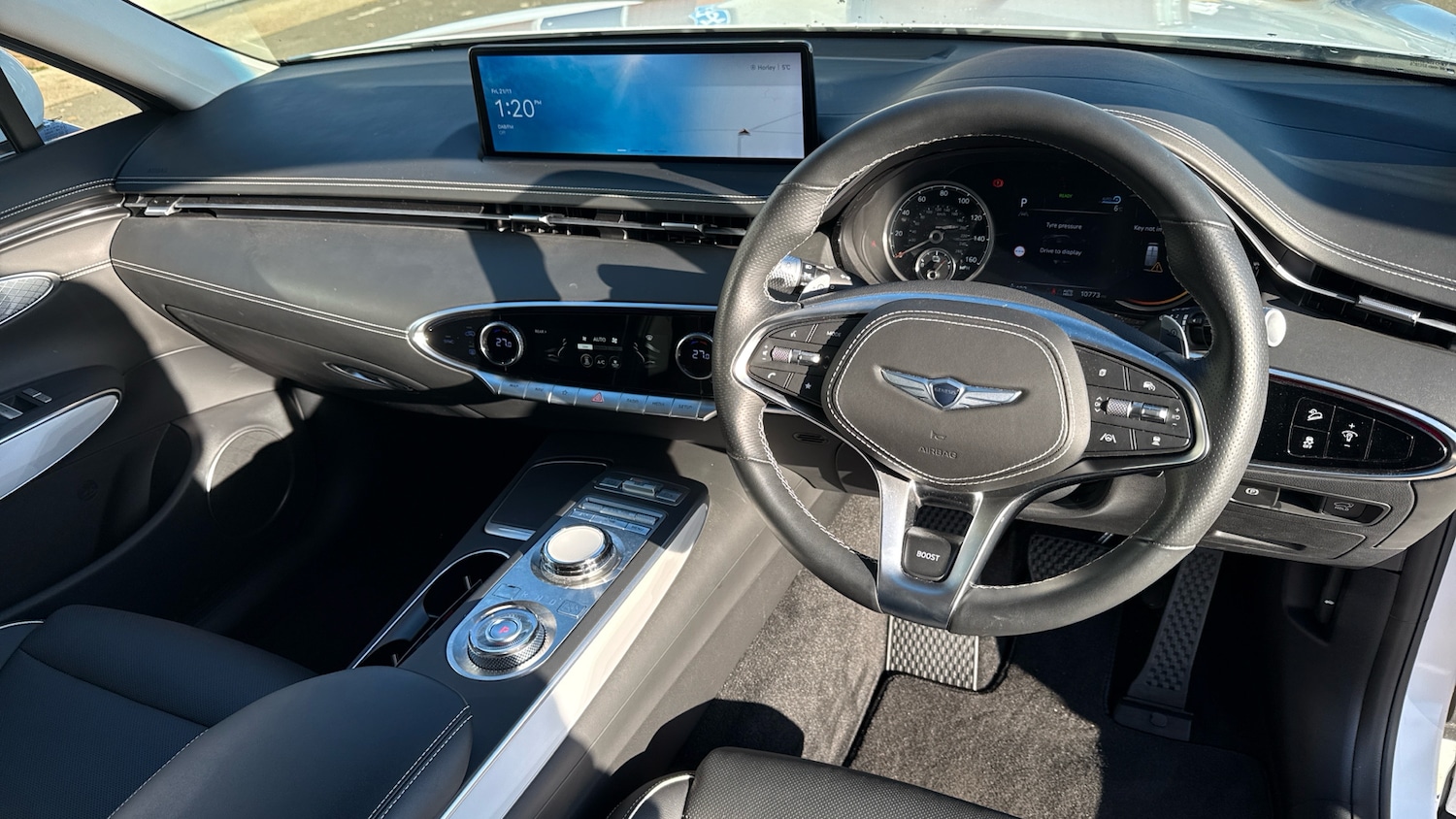 Used Genesis GV70 2023 for sale - 76643227: Photo 9