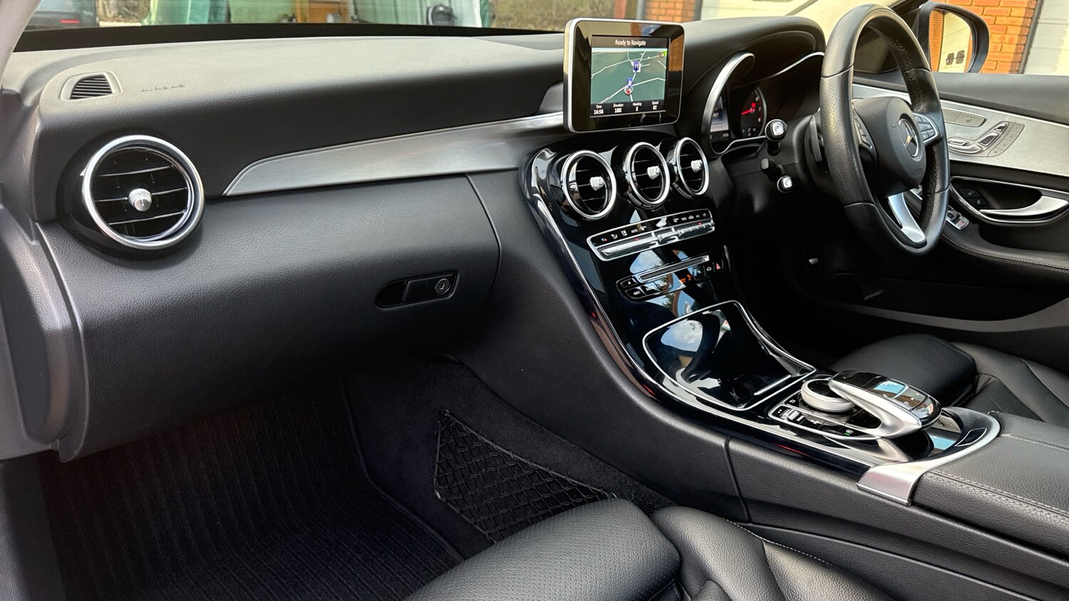 Used Mercedes-Benz C Class 2017 for sale - 76951291: Photo 10