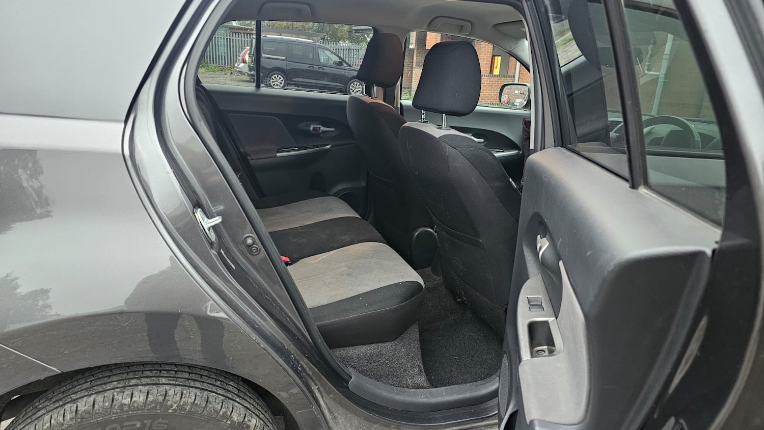 Used Toyota Urbancruiser 2011 for sale - 76268192: Photo 13