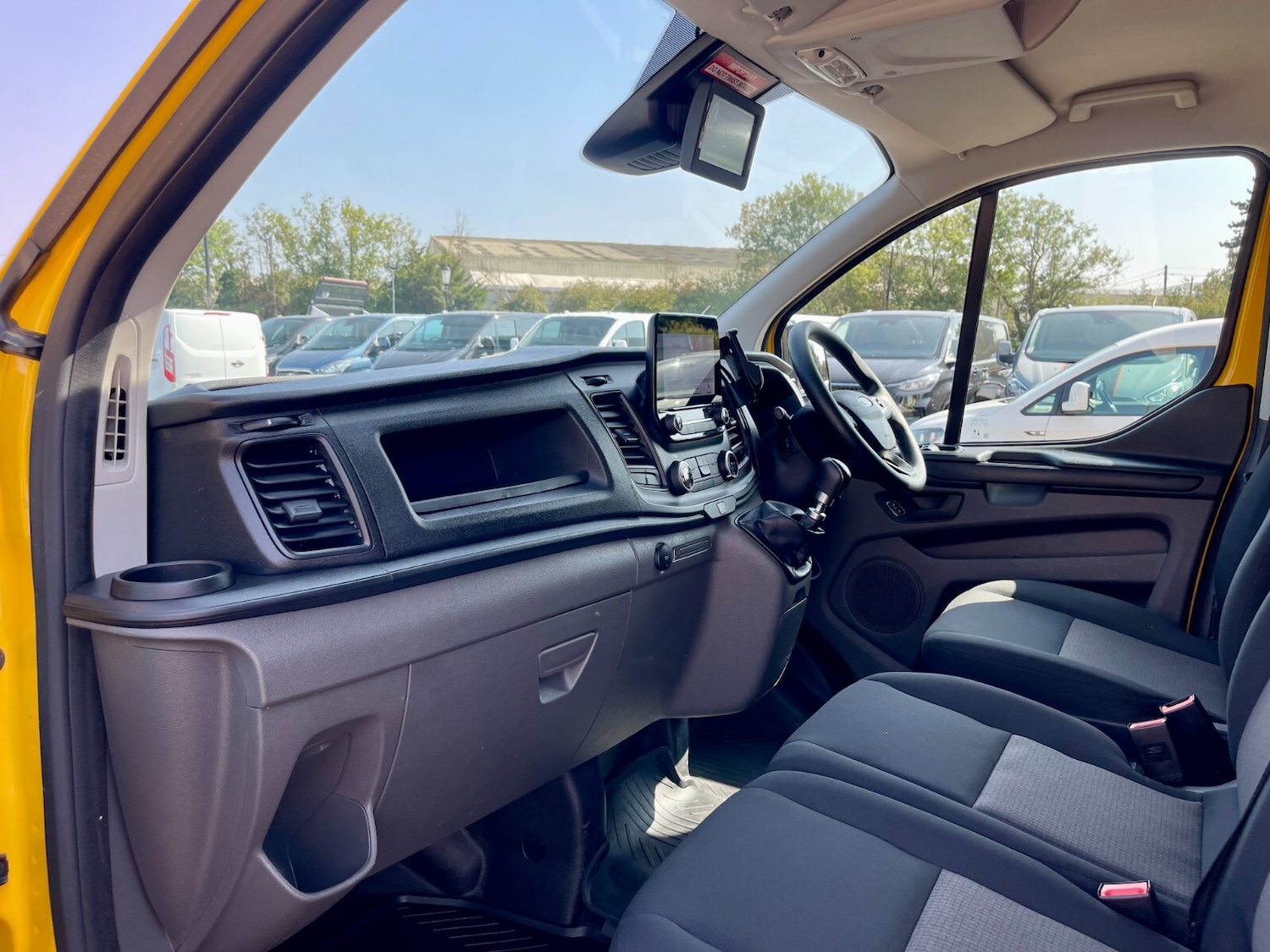 Used Ford Transit Custom 2022 for sale - 76868879: Photo 16