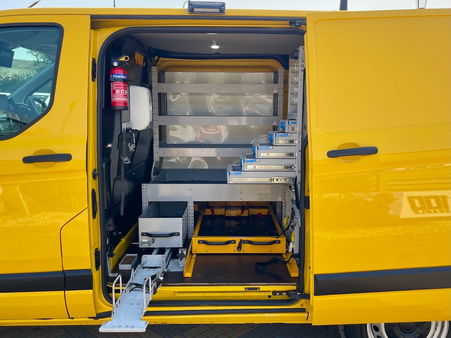 Used Ford Transit Custom 2022 for sale - 76868879: Photo 2