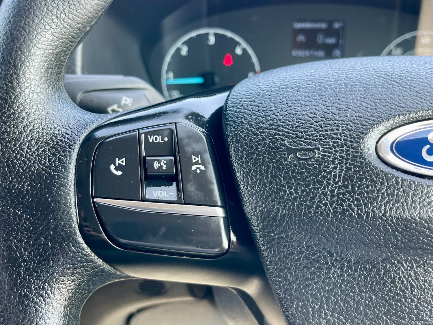 Used Ford Transit Custom 2022 for sale - 76868879: Photo 25