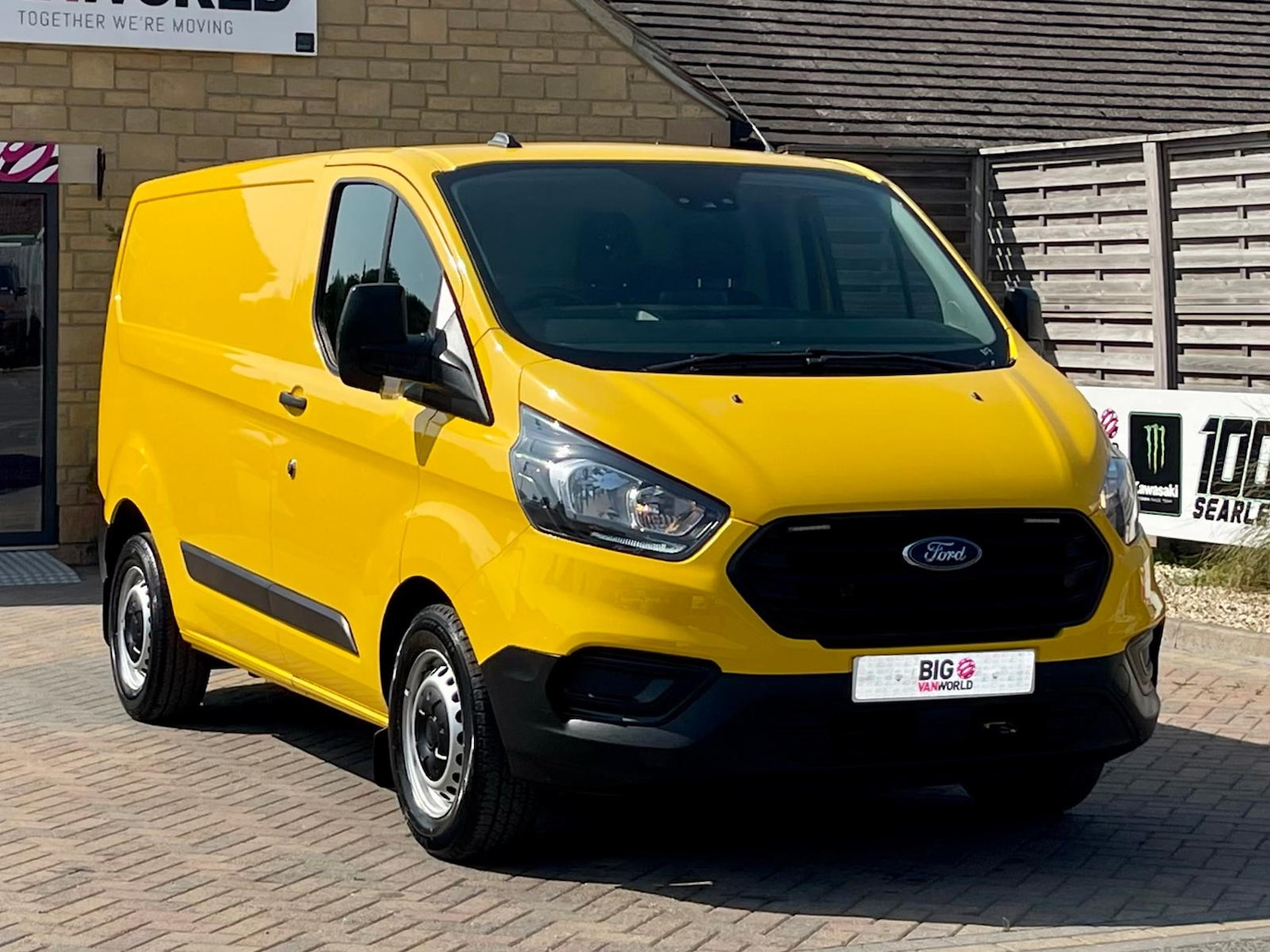 Used Ford Transit Custom 2022 for sale - 76868879: Photo 5