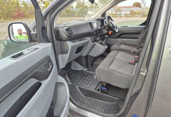 Used Vauxhall Vivaro 2022 for sale - 76176235: Photo 22
