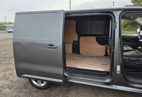 Used Vauxhall Vivaro 2022 for sale - 76176235: Photo 25