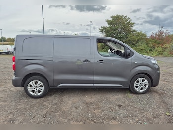 Used Vauxhall Vivaro 2022 for sale - 76176235: Photo 4