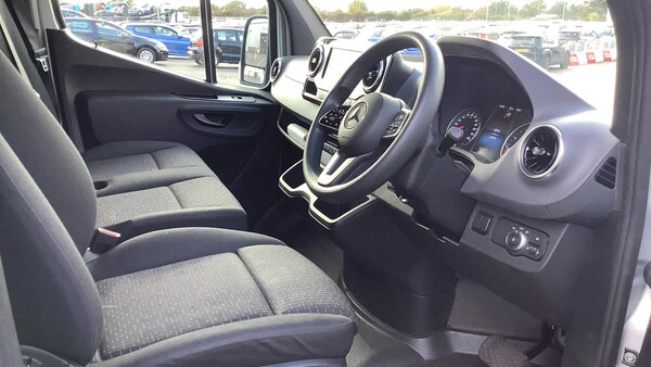 Used Mercedes-Benz Sprinter 2023 for sale - 76154728: Photo 8