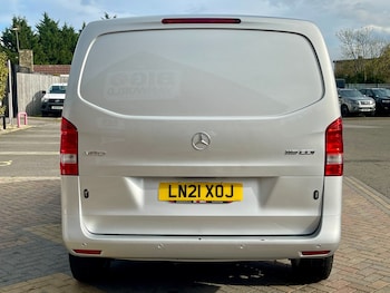 Used Mercedes-Benz Vito 2021 for sale - 76870917: Photo