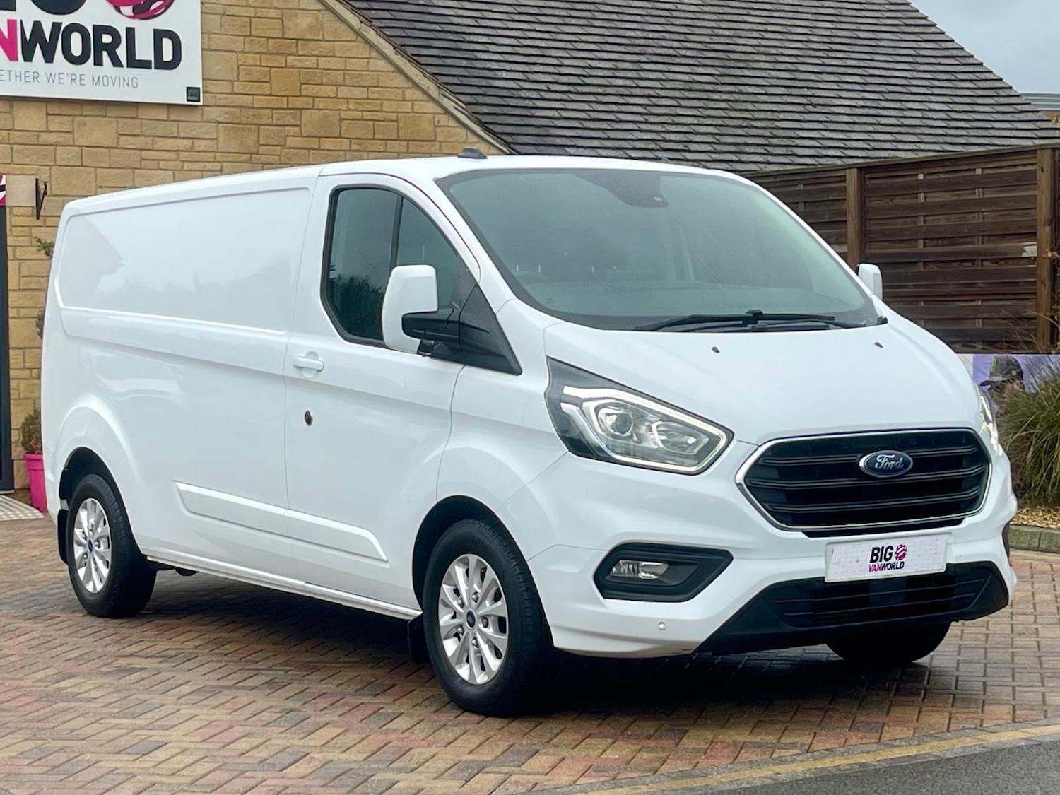 Used Ford Transit Custom 2021 for sale - 76871330: Photo 4