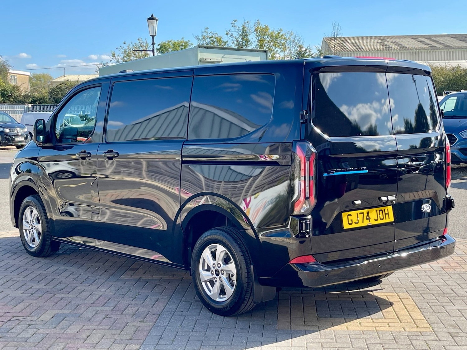 Used Ford Transit Custom 2024 for sale - 76870940: Photo 8