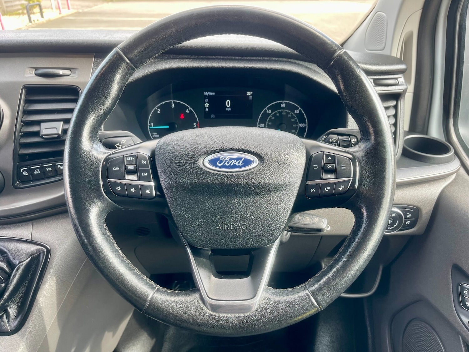 Used Ford Tourneo Custom 2020 for sale - 75763434: Photo 23
