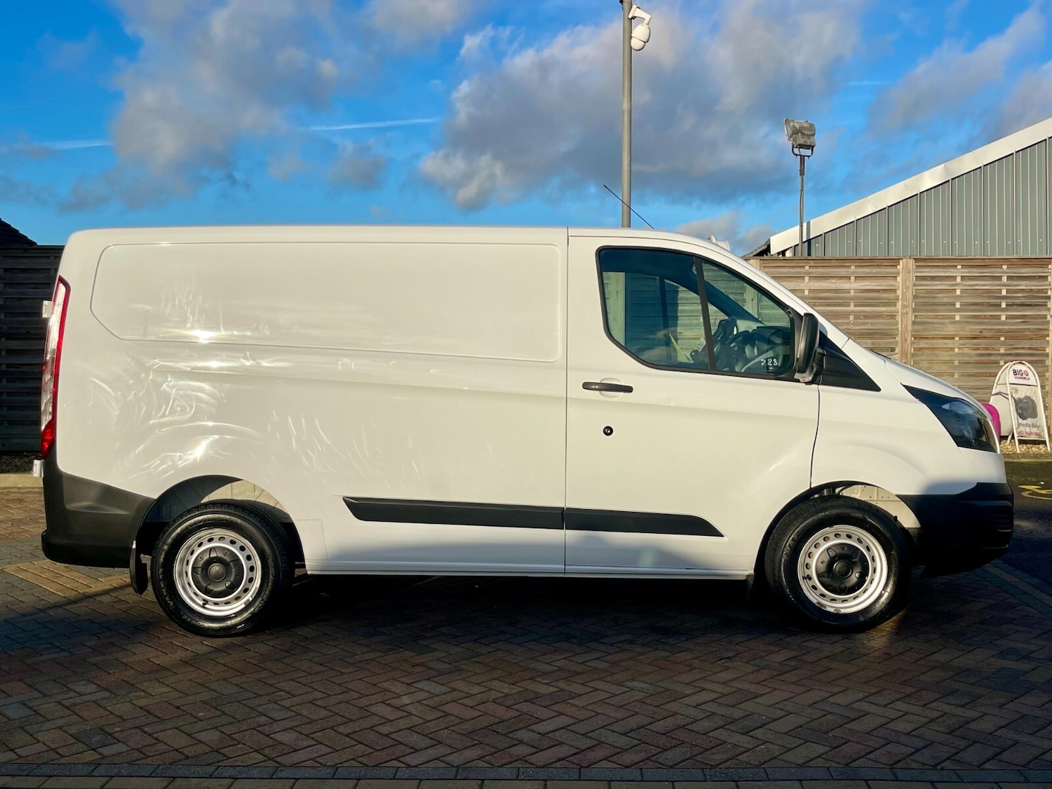 Used Ford Transit Custom 2018 for sale - 76921951: Photo 5