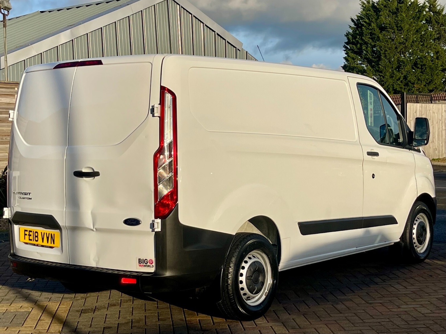 Used Ford Transit Custom 2018 for sale - 76921951: Photo 6