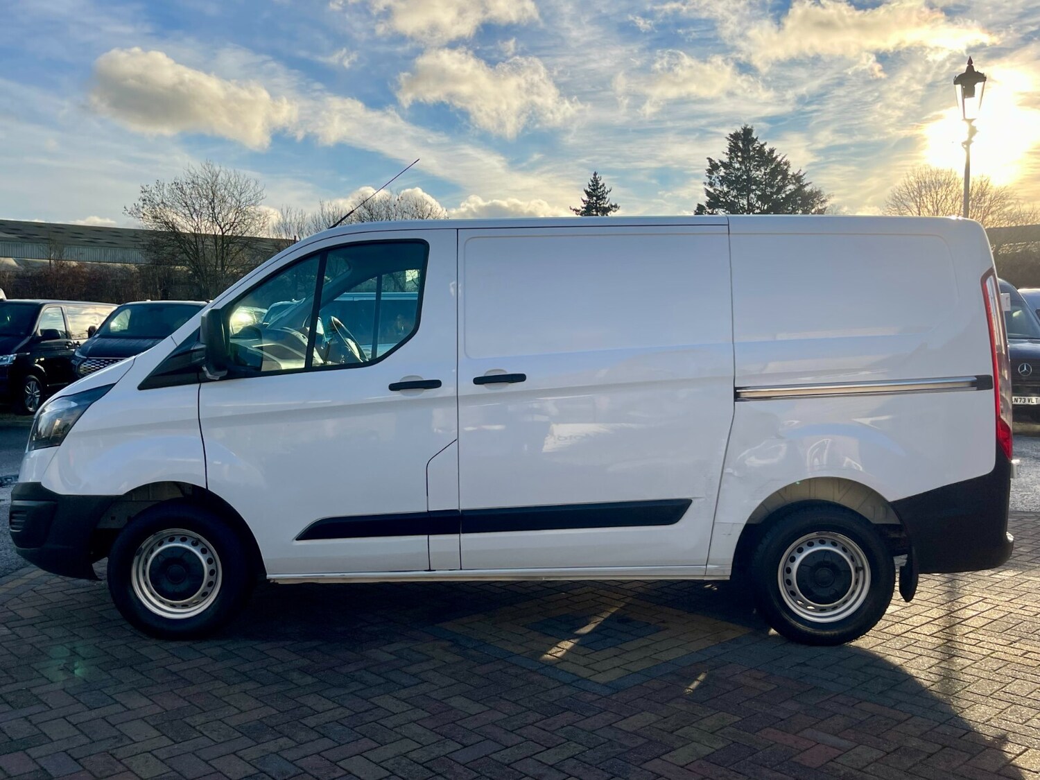 Used Ford Transit Custom 2018 for sale - 76921951: Photo 9