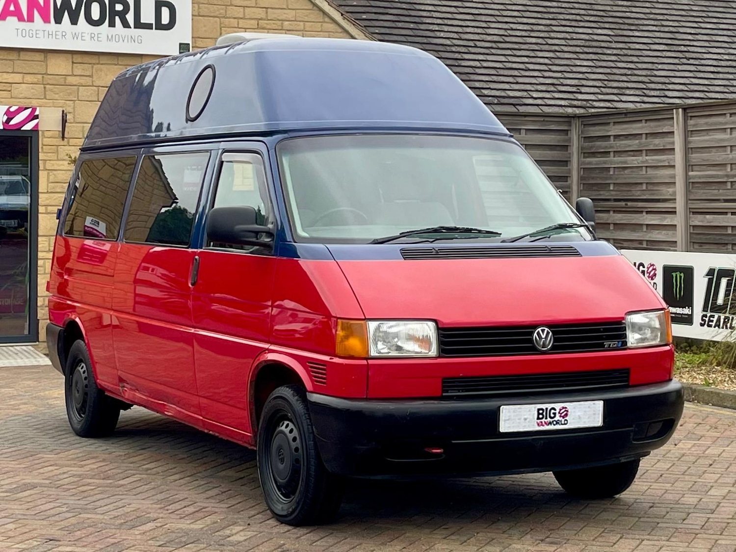 Used Volkswagen Transporter 2002 for sale - 76870768: Photo 4