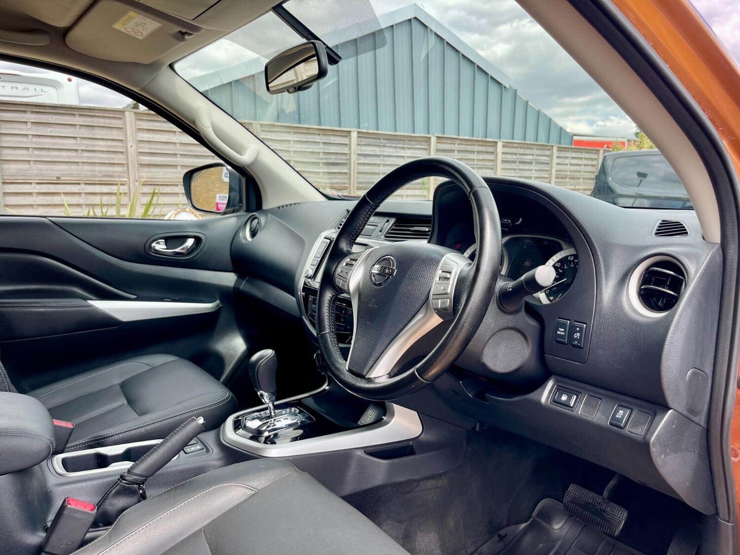 Used Nissan Navara 2021 for sale - 76466336: Photo 15