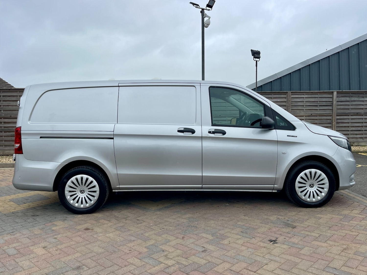 Used Mercedes-Benz Vito 2021 for sale - 76145857: Photo 5