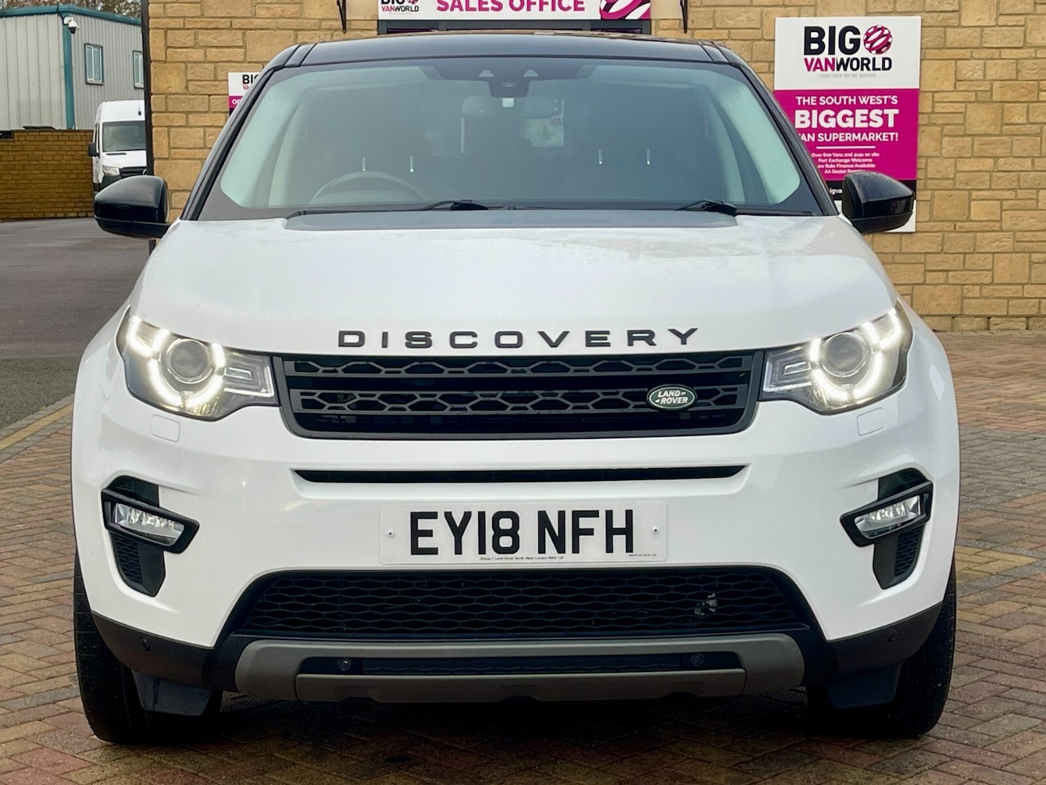 Used Land Rover Discovery Sport 2018 for sale - 76872069: Photo 11