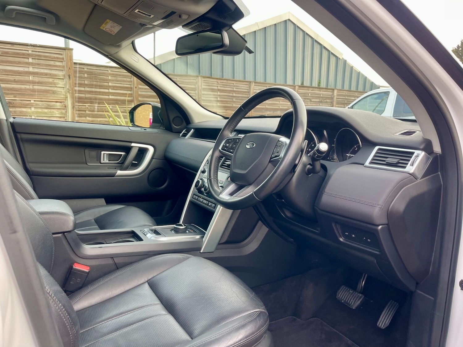 Used Land Rover Discovery Sport 2018 for sale - 76872069: Photo 15