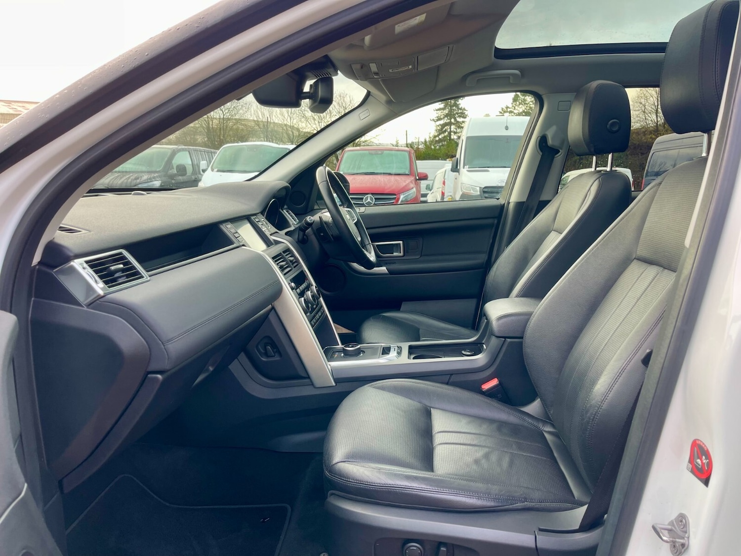 Used Land Rover Discovery Sport 2018 for sale - 76872069: Photo 17