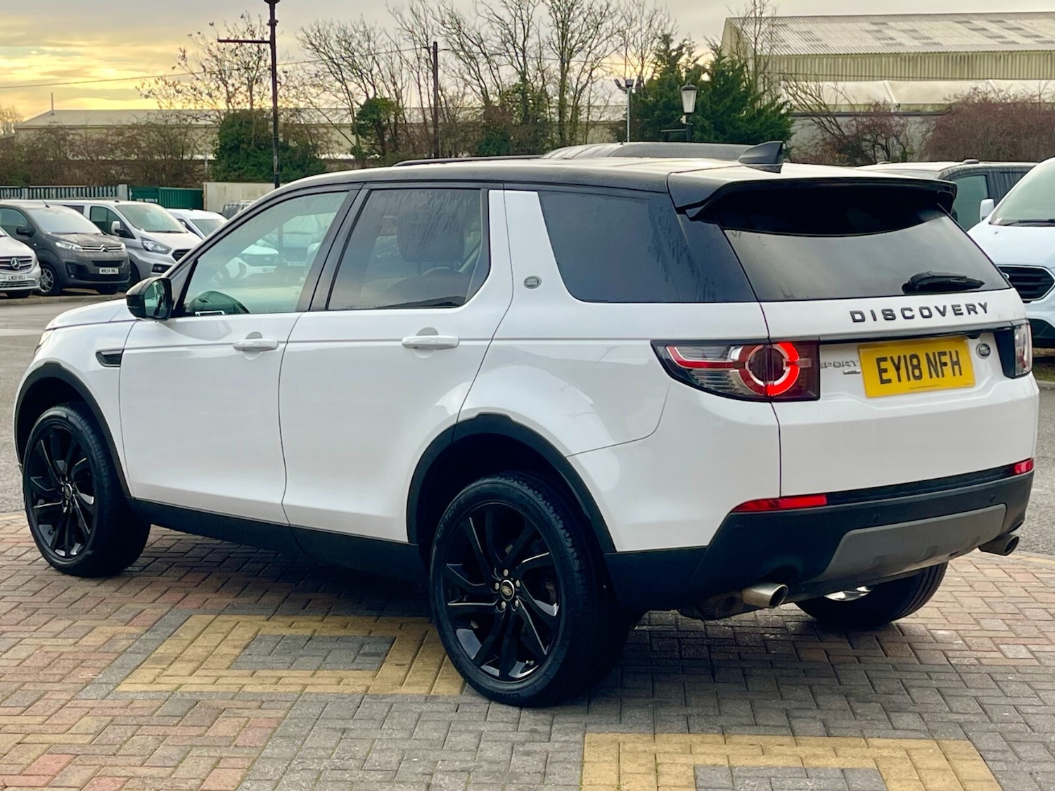 Used Land Rover Discovery Sport 2018 for sale - 76872069: Photo 8