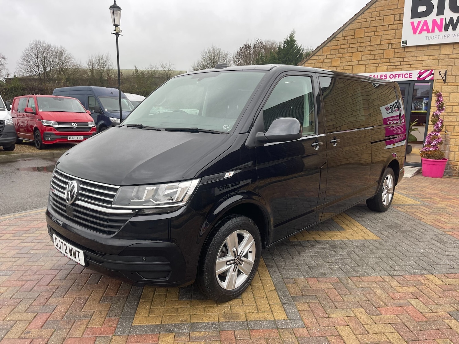 Used Volkswagen Transporter 2022 for sale - 76870393: Photo 10