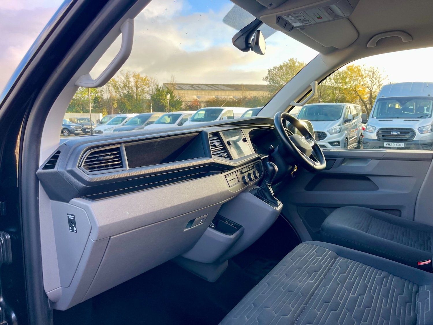 Used Volkswagen Transporter 2022 for sale - 76870393: Photo 14