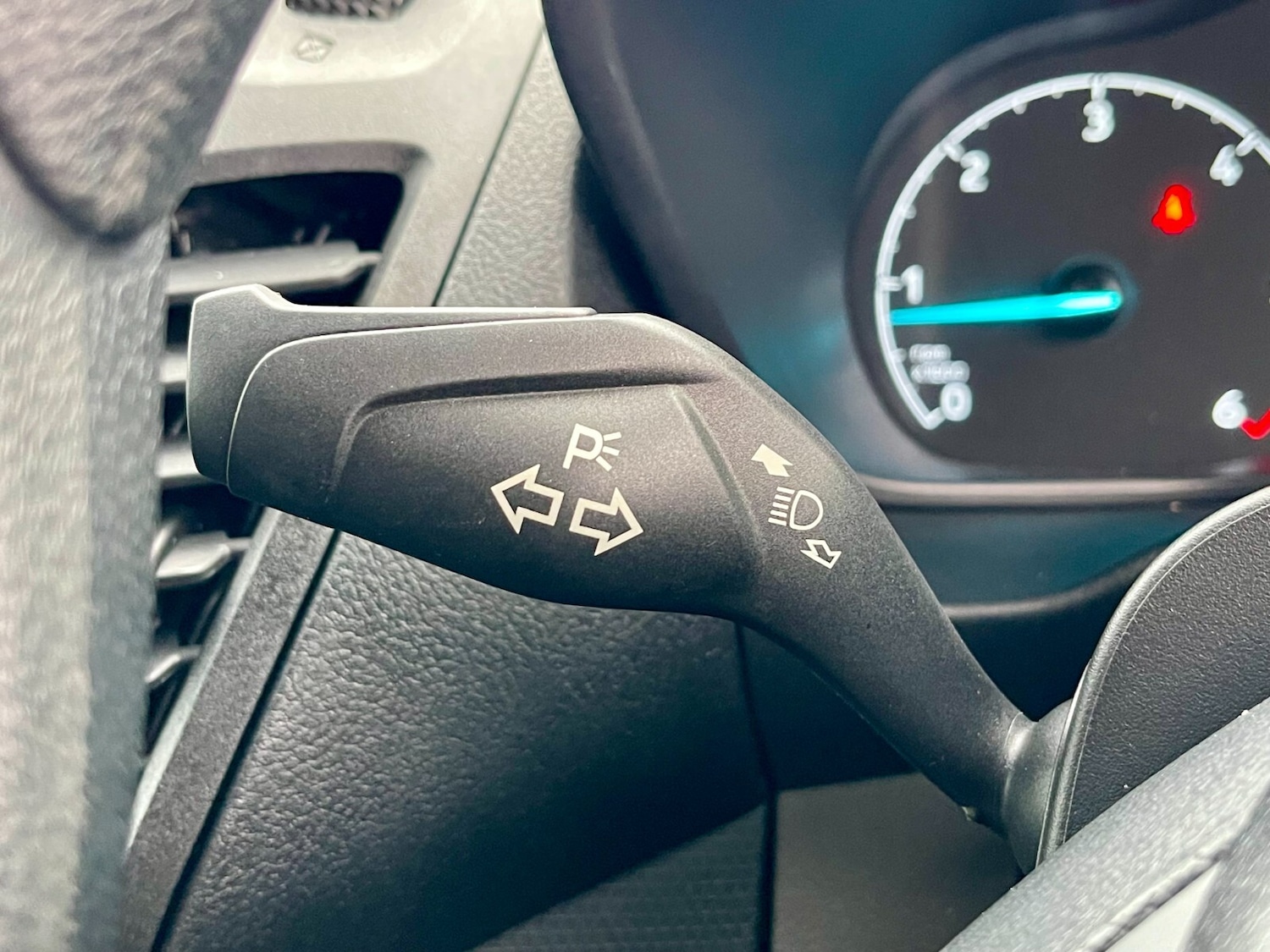 Used Ford Transit Connect 2021 for sale - 76003534: Photo 25